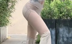 朋友的妈妈2在观完整有限中字木